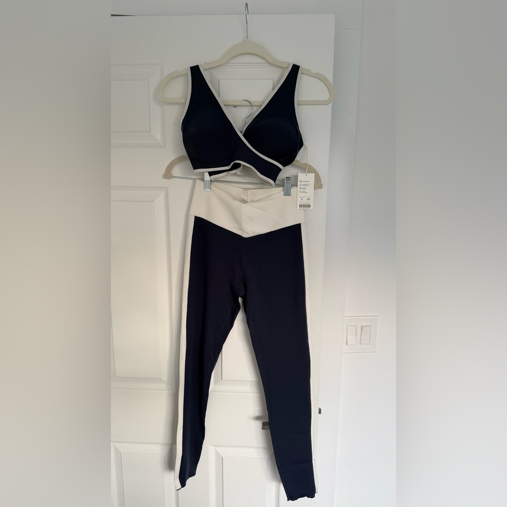 Navy and White Sports Bra and Leggings Set